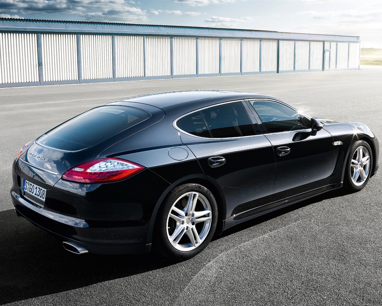 Porsche Panamera 4 - 2010 保时捷6 - 1280x1024