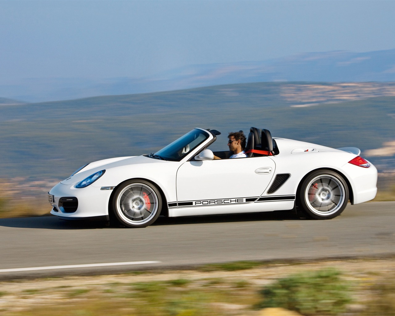 Porsche Boxster Spyder - 2010 HD tapetu #10 - 1280x1024