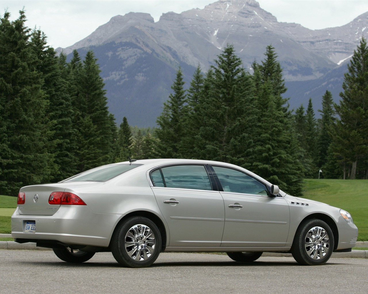 Buick Enclave CXL LaCrosse 4-Cylinder Lucerne - 2011 別克 #12 - 1280x1024