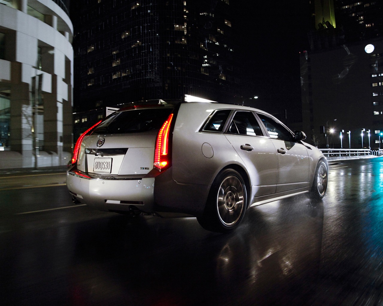 Cadillac CTS Sport Wagon - 2011 HD tapetu #9 - 1280x1024