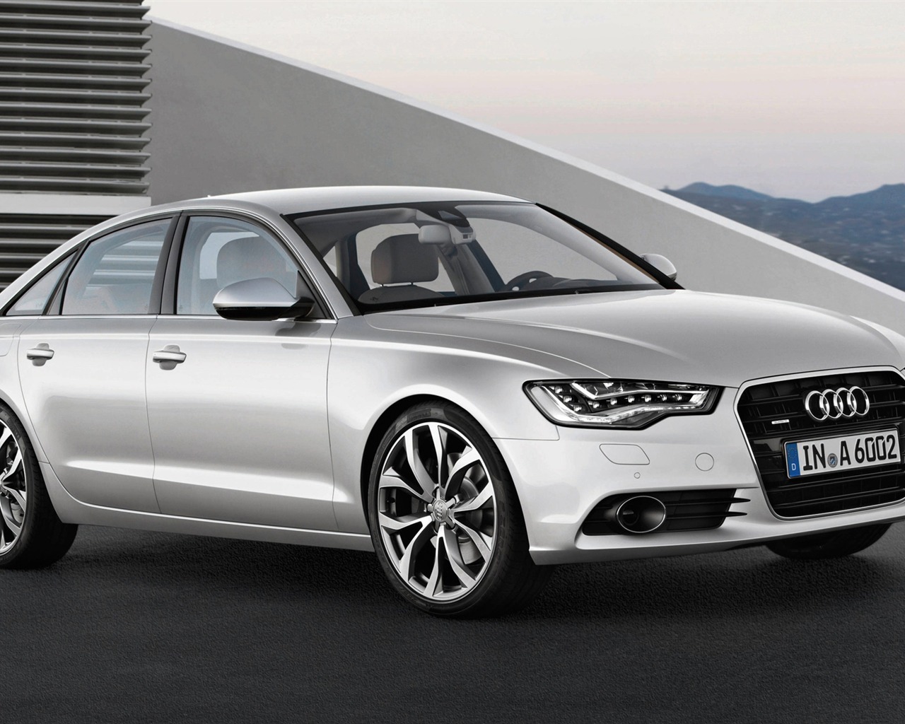 Audi A6 3.0 TDI quattro - 2011 HD wallpaper #7 - 1280x1024