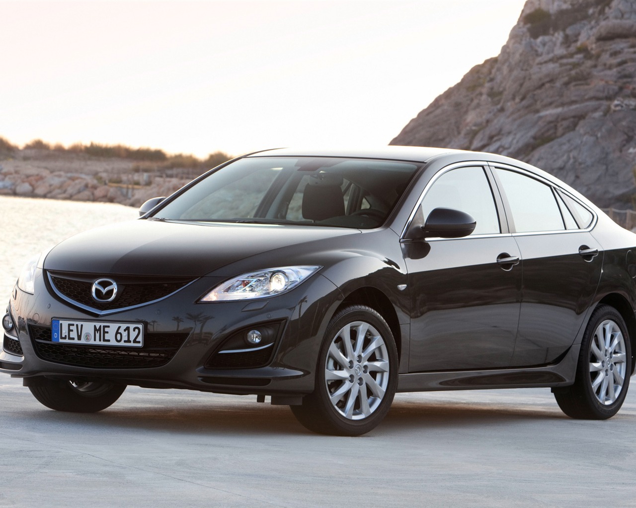 Mazda 6 Hatchback - 2010 马自达15 - 1280x1024