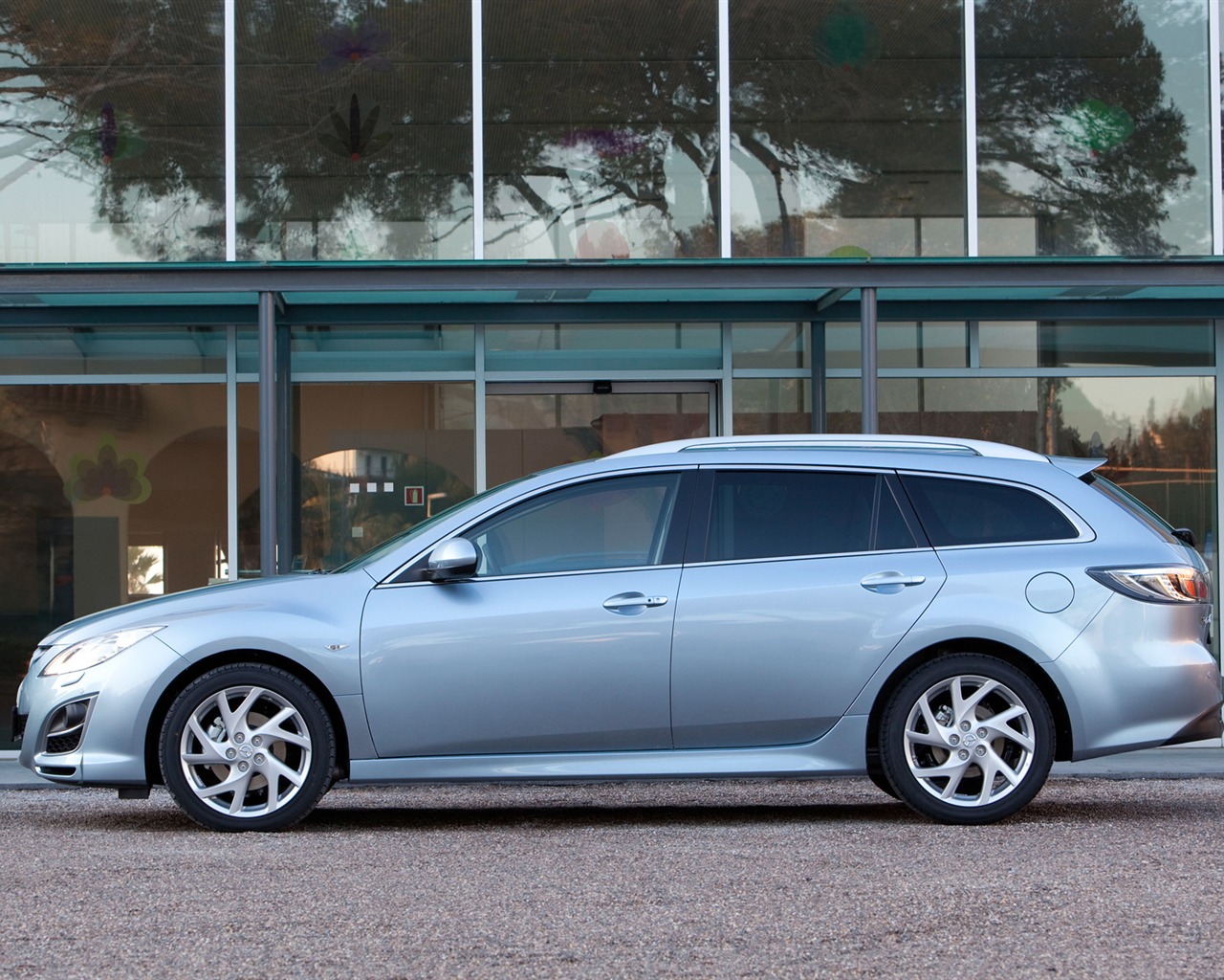 Mazda 6 Kombi Sport - 2010 HD tapetu #4 - 1280x1024