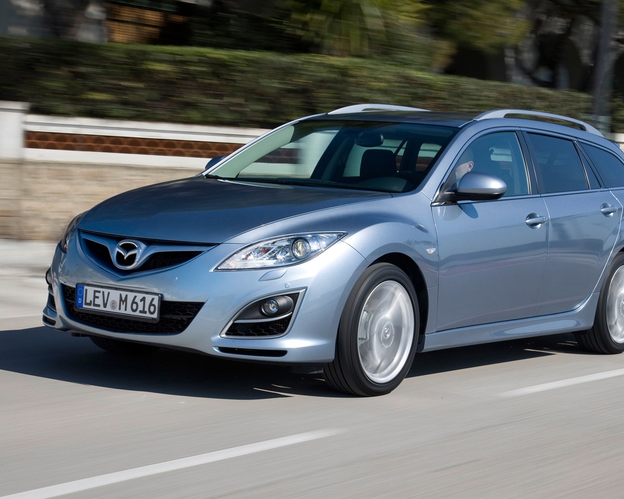Mazda 6 Wagon Sport - 2010 HD wallpaper #17 - 1280x1024