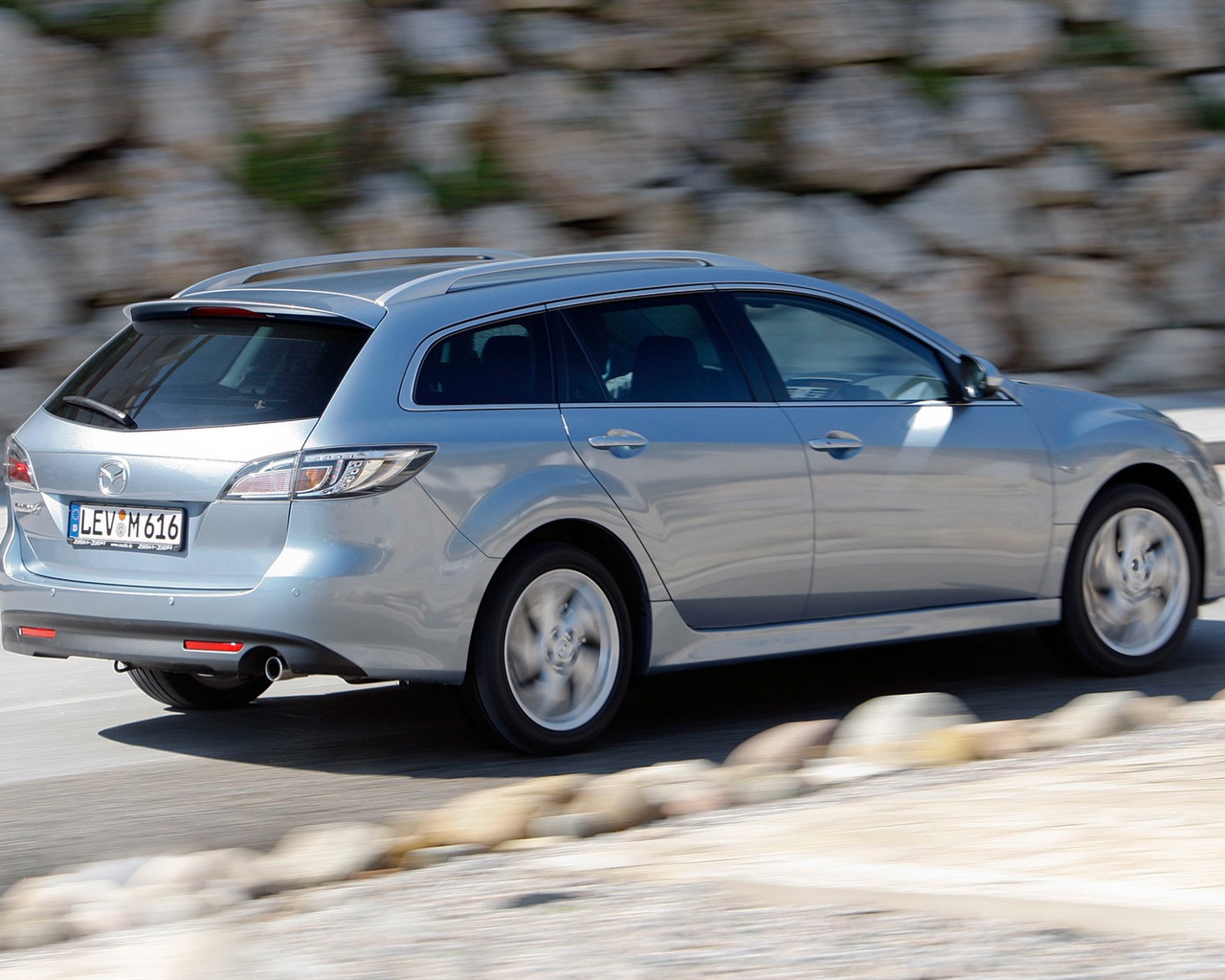 Mazda 6 Kombi Sport - 2010 HD tapetu #19 - 1280x1024