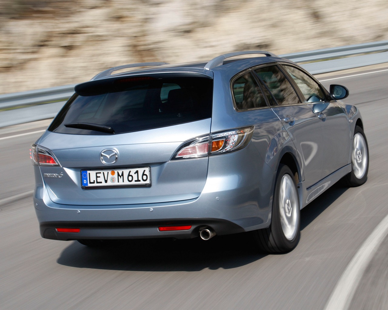 Mazda 6 Kombi Sport - 2010 HD tapetu #29 - 1280x1024