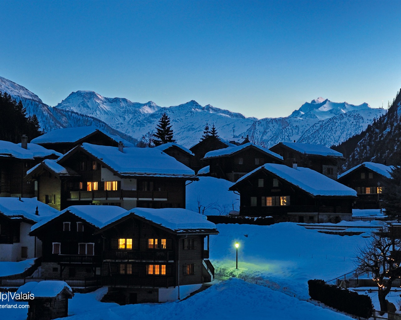 Swiss winter snow wallpaper #22 - 1280x1024