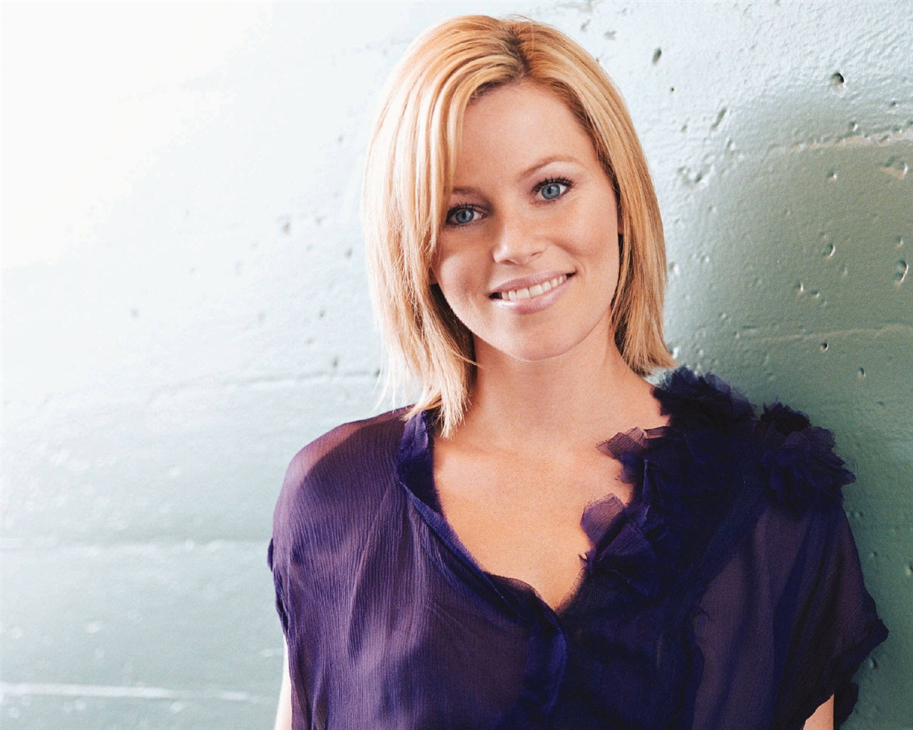 Elizabeth Banks krásnou tapetu #19 - 1280x1024