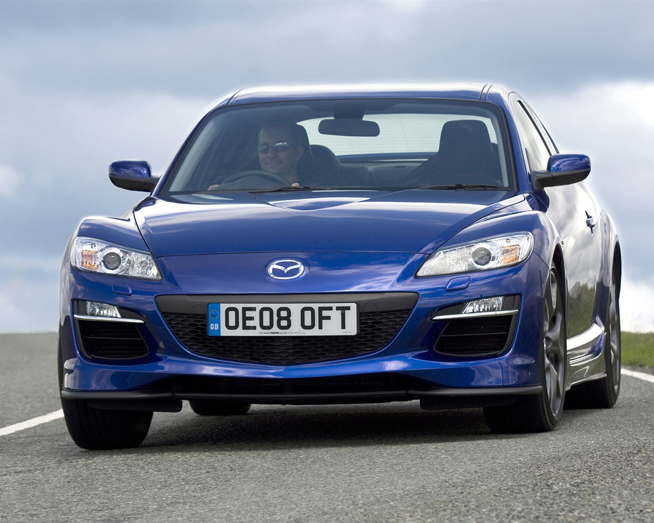 Mazda RX-8 verze pro UK - 2008 HD tapetu #5 - 1280x1024