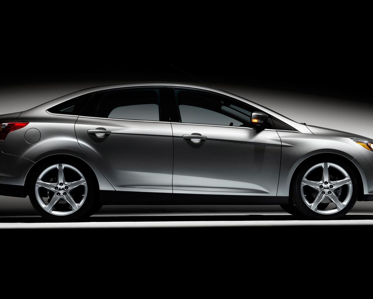 Ford Focus Sedan - 2011 HD wallpaper #16 - 1280x1024