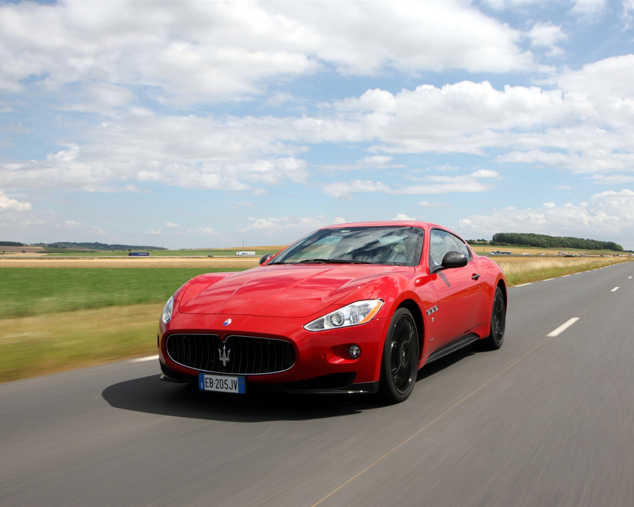 Maserati GranTurismo - 2010 HD wallpaper #3 - 1280x1024
