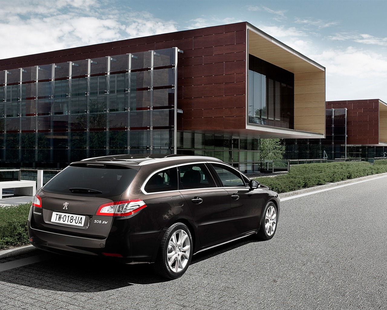 Peugeot 508 SW - 2010 HD tapetu #5 - 1280x1024