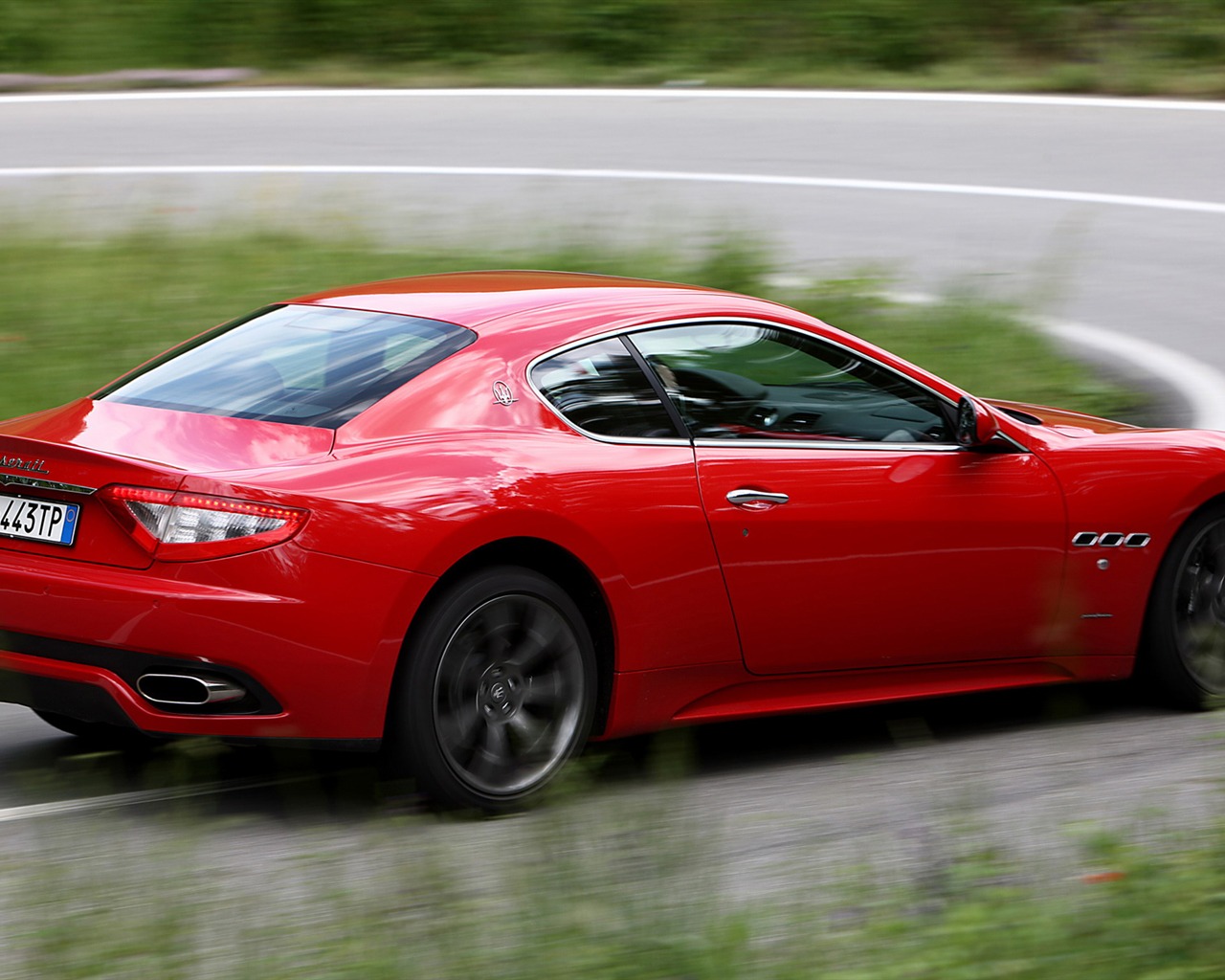 Maserati GranTurismo S - 2008 HD wallpaper #6 - 1280x1024