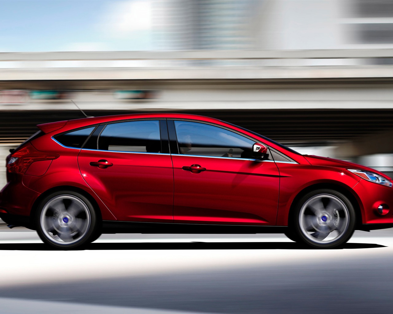 Ford Focus Hatchback 5-dveřový - 2011 HD tapetu #3 - 1280x1024