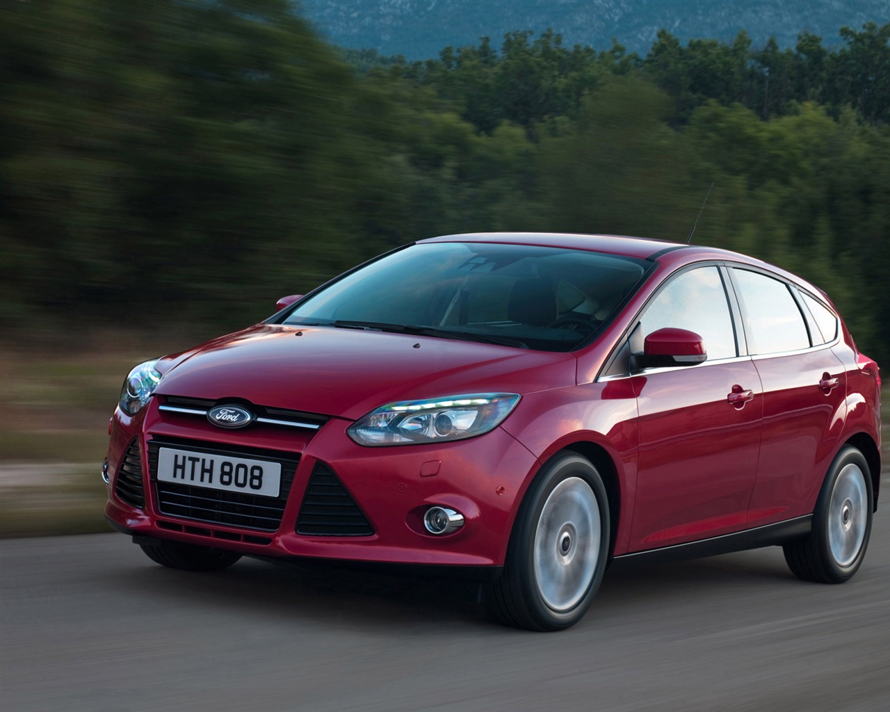 Ford Focus Hatchback 5-door - 2011 福特 #11 - 1280x1024