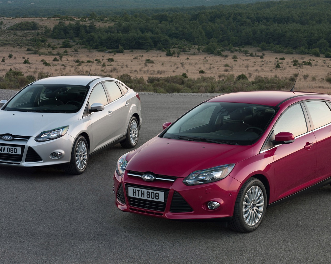 Ford Focus Hatchback 5-door - 2011 福特 #14 - 1280x1024