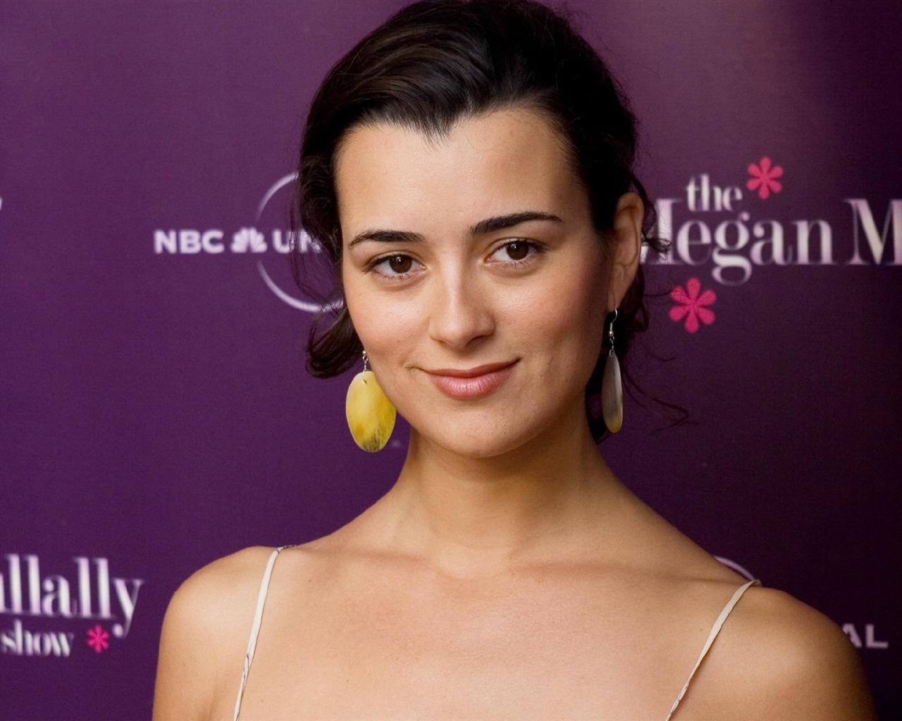 Cote de Pablo krásnou tapetu #4 - 1280x1024