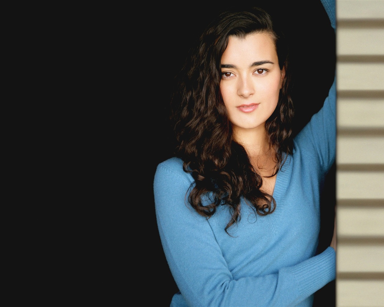 Cote de Pablo 蔻特·德·帕布羅 美女壁紙 #14 - 1280x1024