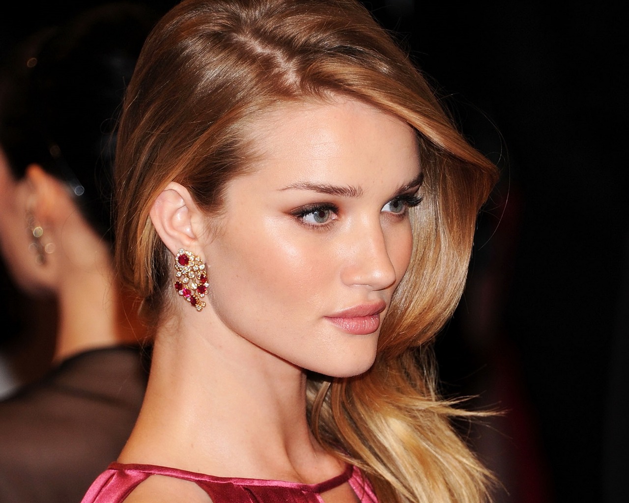 Rosie Huntington-Whiteley beaux fonds d'écran #6 - 1280x1024