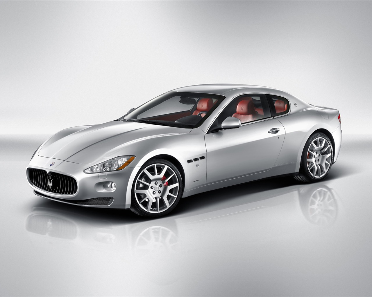 Maserati GranTurismo - 2007 HD tapetu #1 - 1280x1024