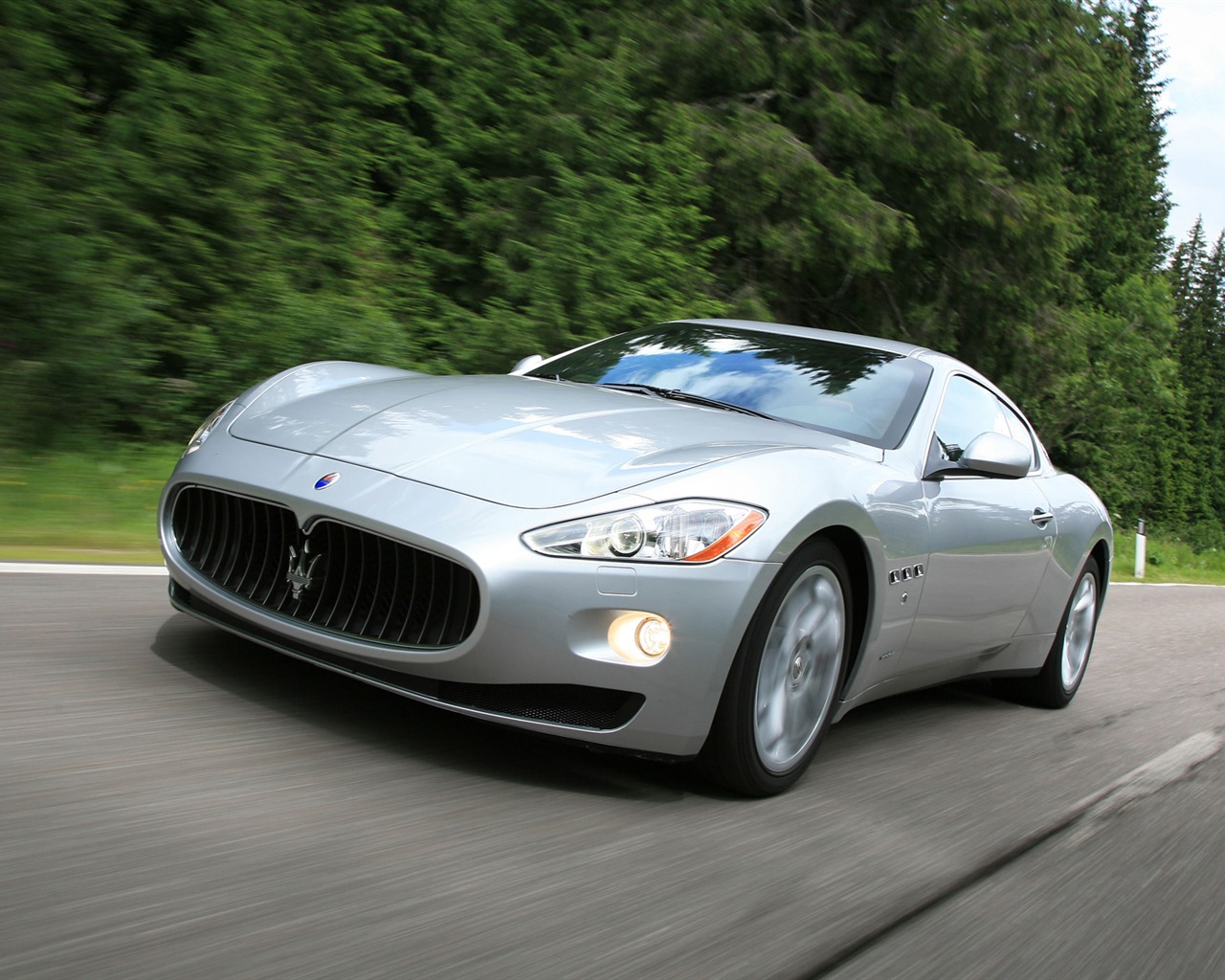 Maserati GranTurismo - 2007 HD tapetu #2 - 1280x1024