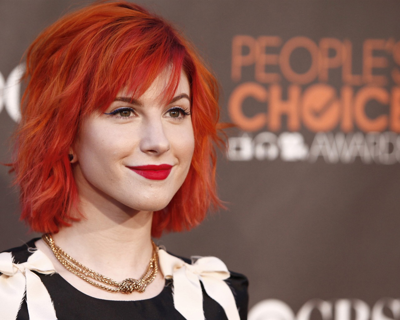 Hayley Williams krásnou tapetu #2 - 1280x1024