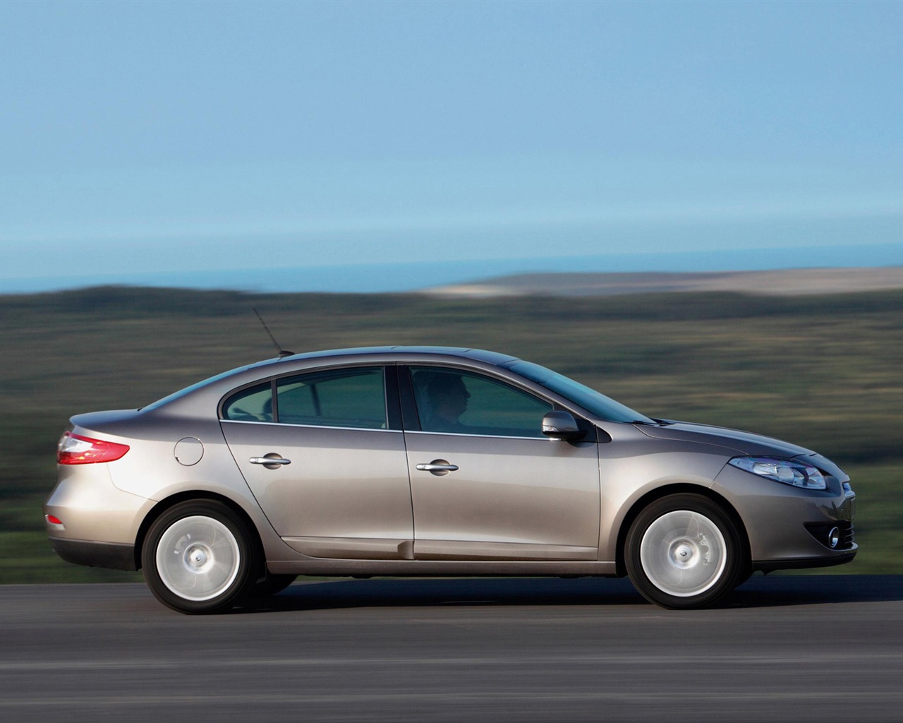 Renault Fluence - 2009 雷諾 #18 - 1280x1024