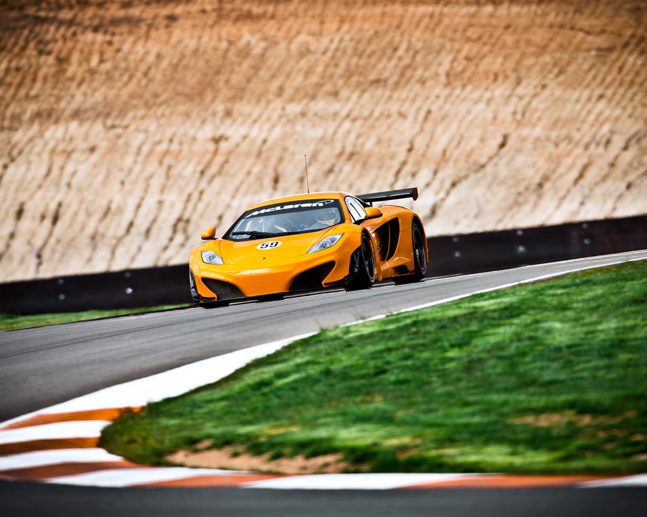 McLaren MP4-12C GT3 - 2011 fondos de pantalla HD #10 - 1280x1024