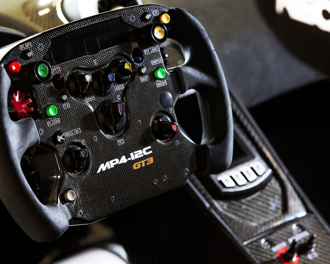 McLaren MP4-12C GT3 - 2011 邁凱輪 #17 - 1280x1024