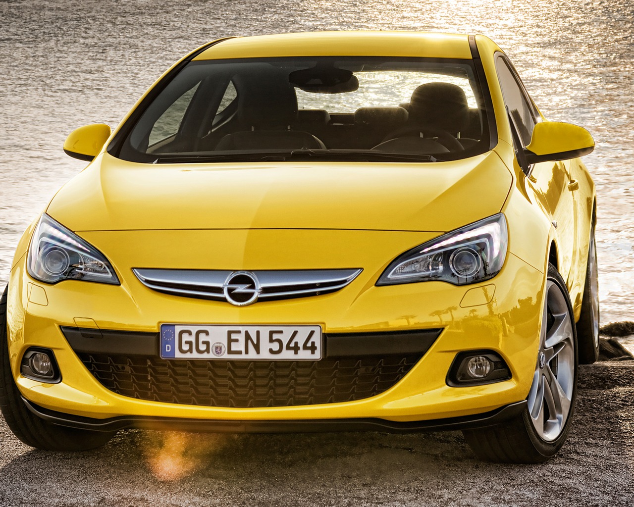 Opel Astra GTC - 2011 fondos de pantalla HD #7 - 1280x1024
