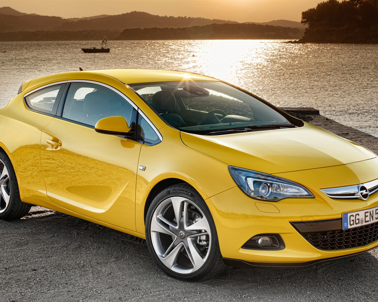 Opel Astra GTC - 2011 fondos de pantalla HD #8 - 1280x1024