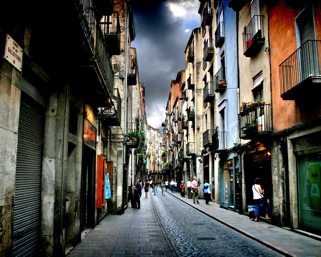 Spanien Girona HDR-Stil Hintergrundbilder #3 - 1280x1024
