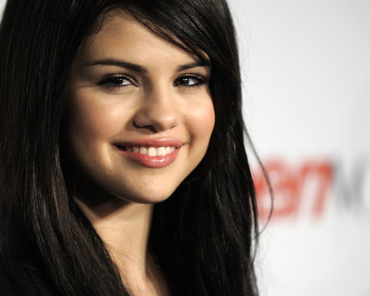 Selena Gomez krásnou tapetu #17 - 1280x1024