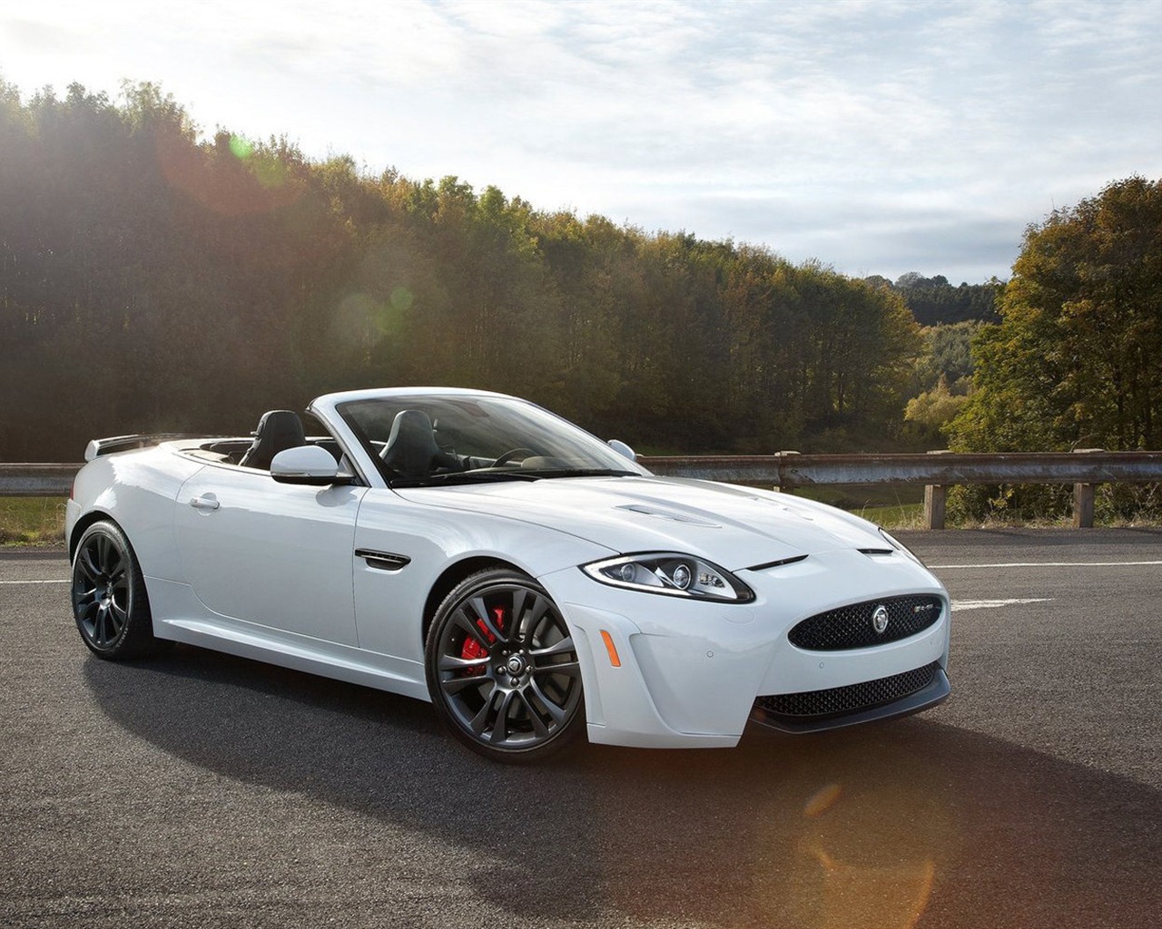 2013 捷豹XK XKR-S Convertible跑車壁紙 #4 - 1280x1024