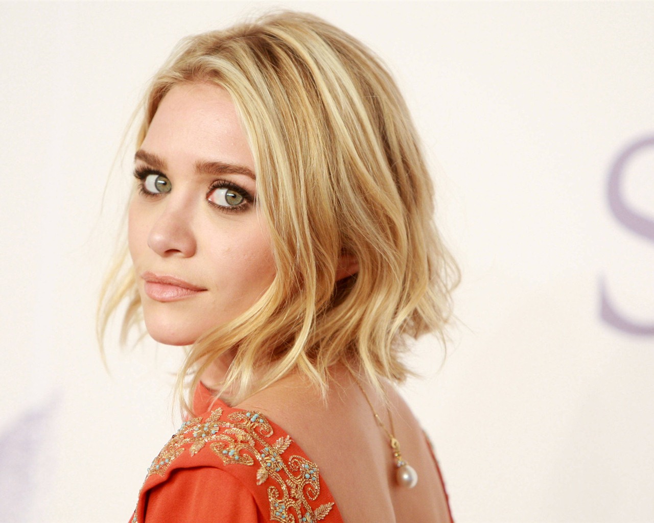 Ashley Olsen 阿什莉·奧爾森 美女壁紙 #2 - 1280x1024