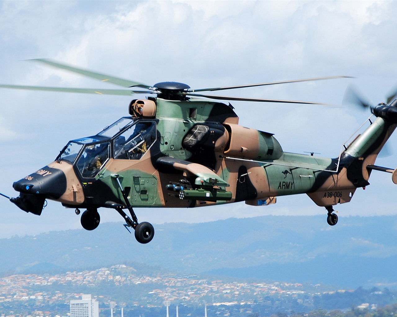 Military helicopters HD wallpapers #9 - 1280x1024