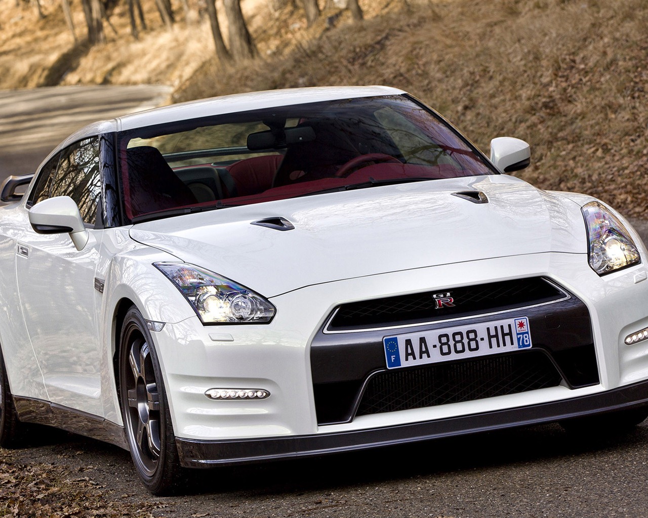 Nissan GT-R Egoist 2011 HD wallpapers #14 - 1280x1024