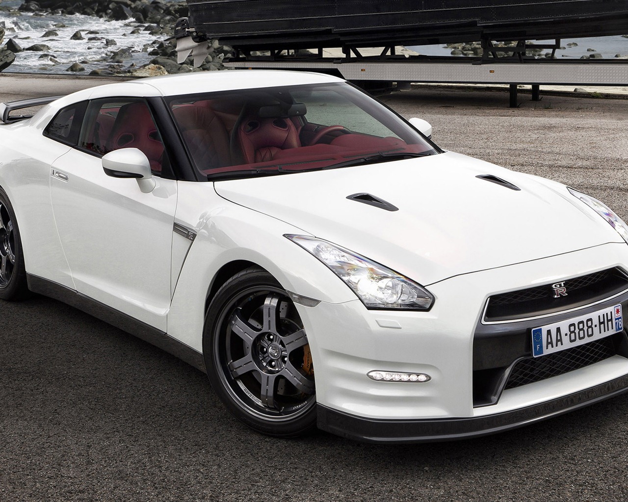 Nissan GT-R egoista 2011 HD tapety na plochu #28 - 1280x1024