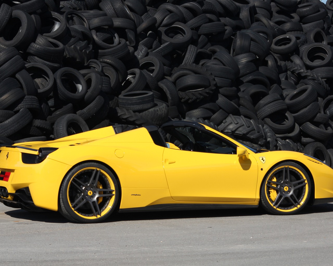 Ferrari 458 Italia spider 2012 HD wallpapers #17 - 1280x1024