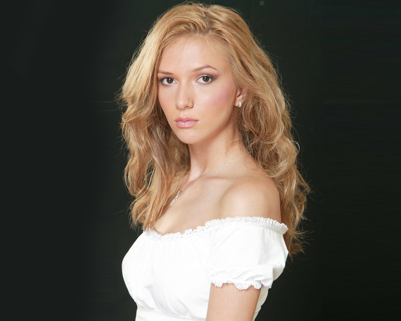 Adela Popescu 阿德拉·波佩斯庫 美女壁紙 #1 - 1280x1024