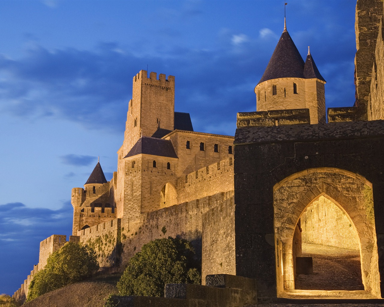 Windows 7 Wallpapers: Castles of Europe #4 - 1280x1024