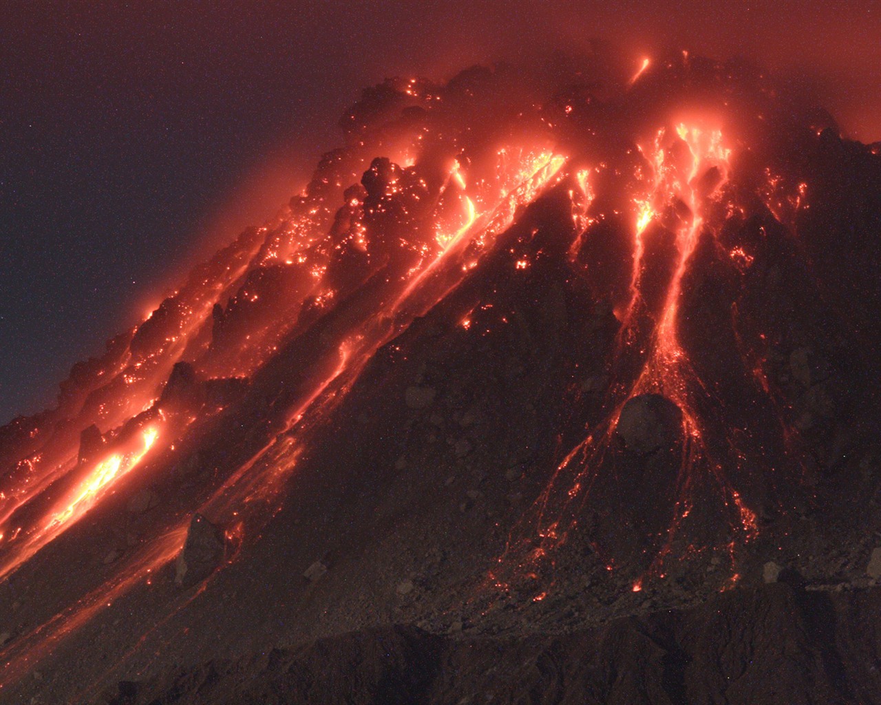 壮大な風景の壁紙の火山噴火 #1 - 1280x1024