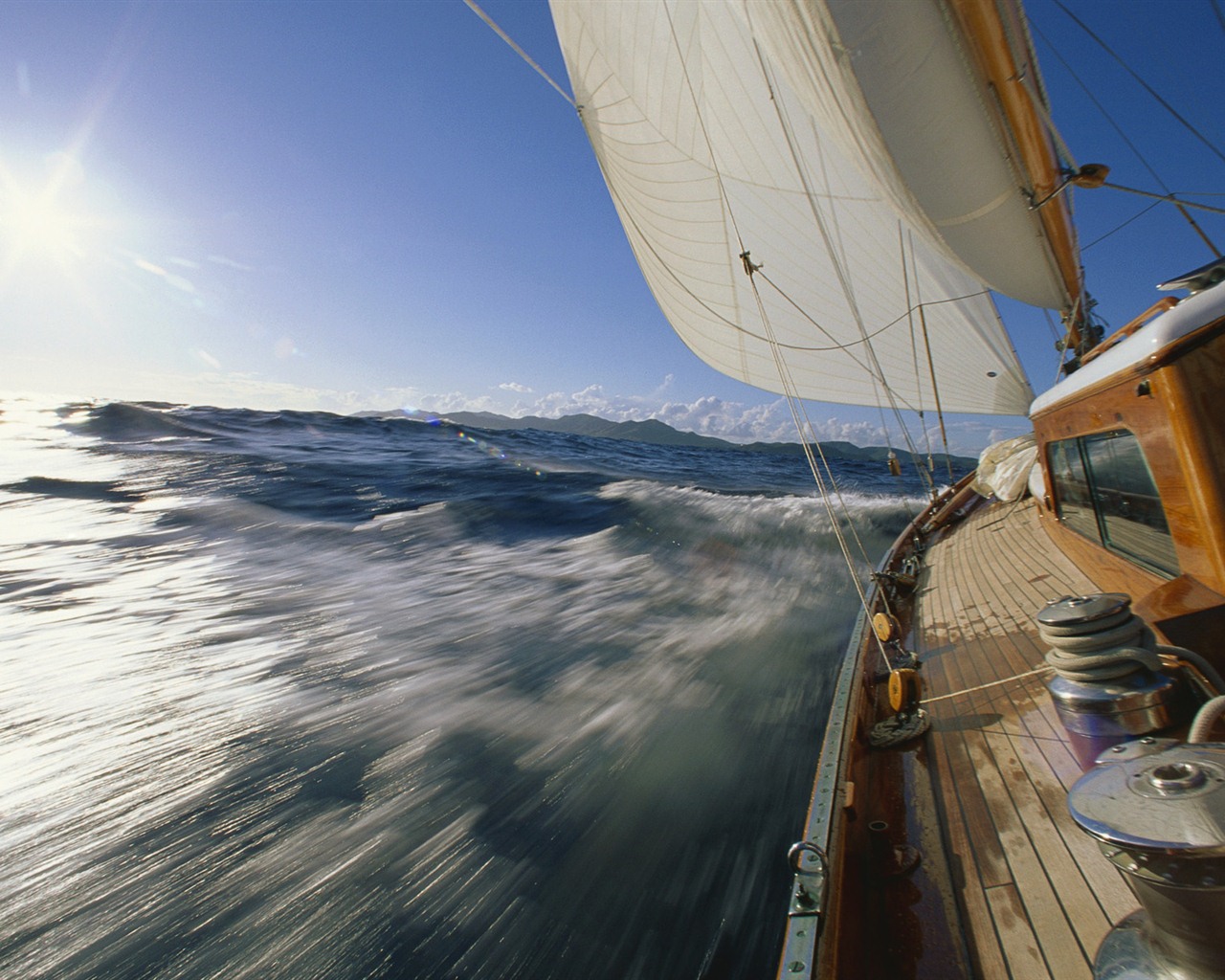 Windows 7 Wallpapers: Sailing #5 - 1280x1024