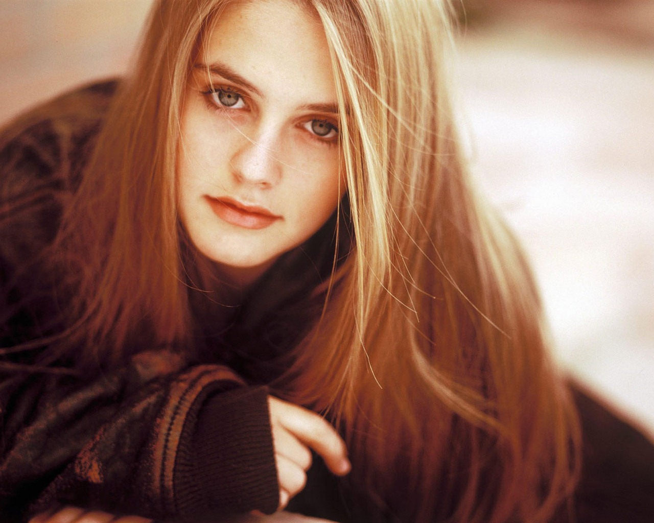 Alicia Silverstone schöne Wallpaper #27 - 1280x1024