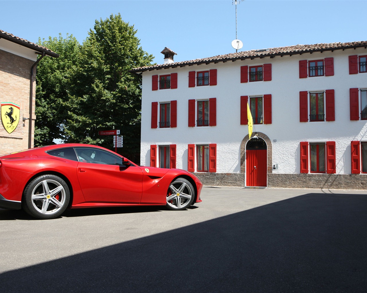 2012 Ferrari F12 Berlinetta HD Tapety na plochu #11 - 1280x1024