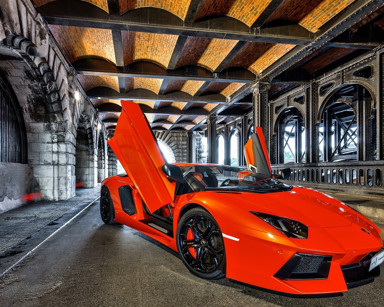 2012ランボルギーニAventador LP700-4 HDの壁紙 #29 - 1280x1024