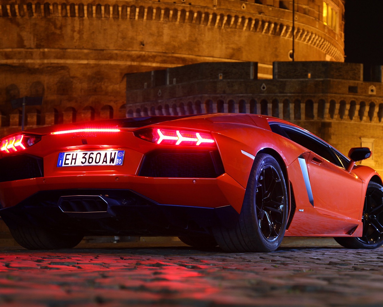 2012 Lamborghini Aventador LP700-4 fondos de pantalla HD #43 - 1280x1024