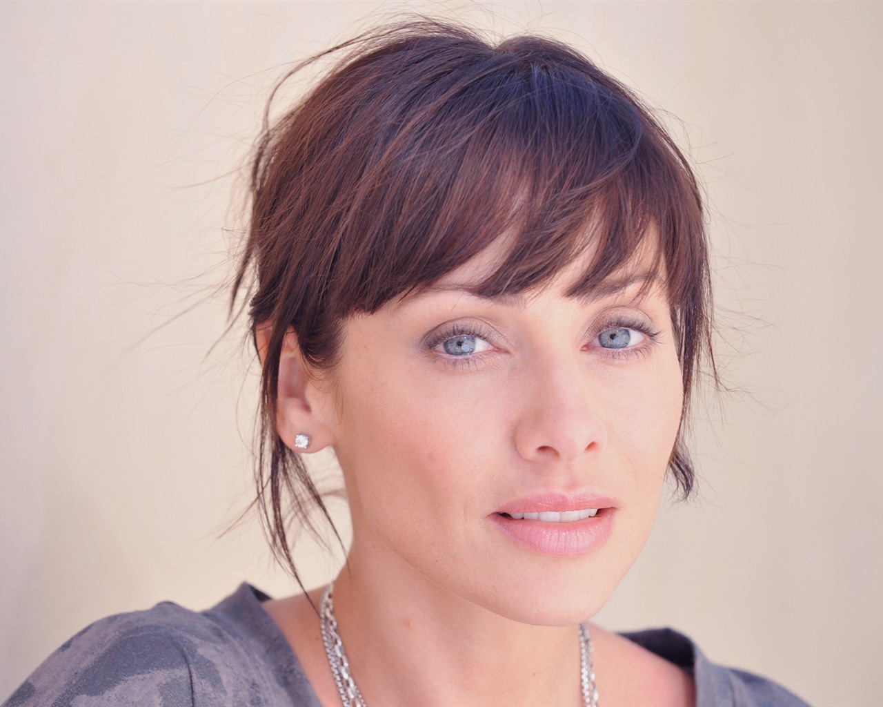 Natalie Imbruglia krásné Tapety na plochu #10 - 1280x1024