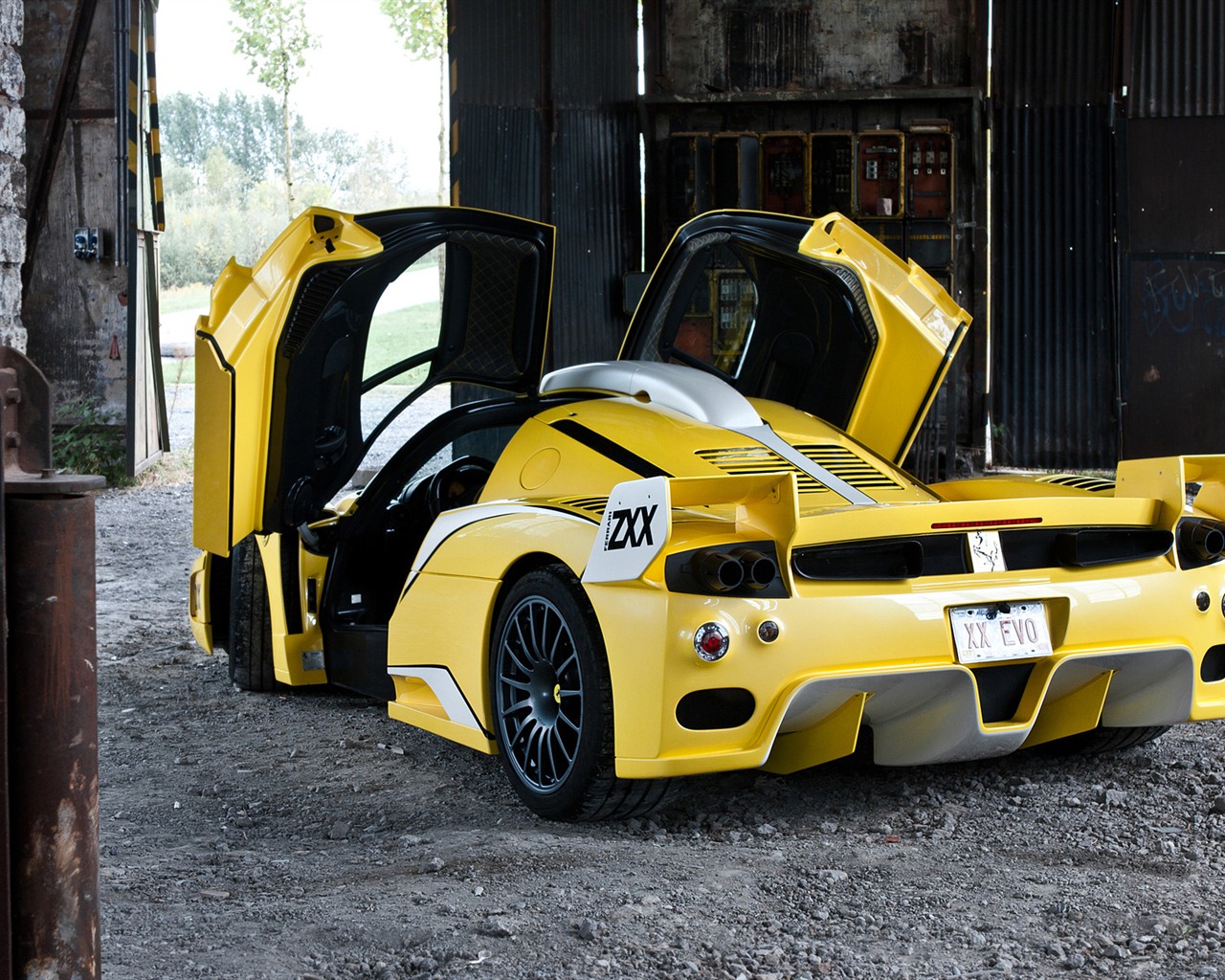 2012 Edo Competition Ferrari Enzo ZXX HD Tapety na plochu #5 - 1280x1024