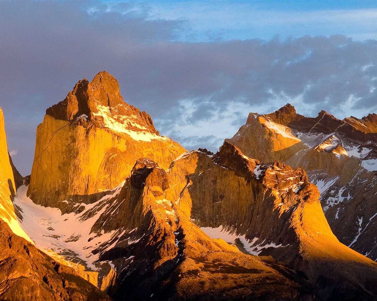 Windows 8 Fond d'écran officiel panoramique, les vagues, les forêts, les montagnes majestueuses #15 - 1280x1024